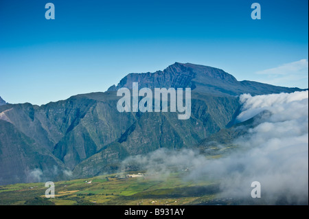 Foto aerea di picco del vulcano Mafate, La Réunion, Francia | Gipfel, Mafate, La Réunion, Luftaufnahme Foto Stock