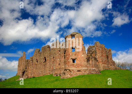 Le pareti in rovina di English Heritage Site Brough Castello Parco Nazionale del Distretto dei Laghi Cumbria County Inghilterra REGNO UNITO Foto Stock