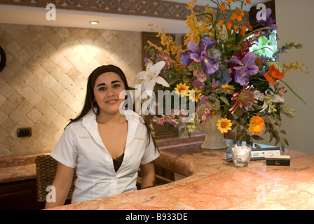 Messico Sinaloa Cosala Sierra Madre magia rurale città ethinic messicano turismo viaggi sub tropicale desertico villaggio Hotel Clerk Foto Stock