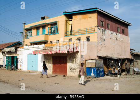 Scene lungo la strada del sud di Mombasa Kenya Foto Stock