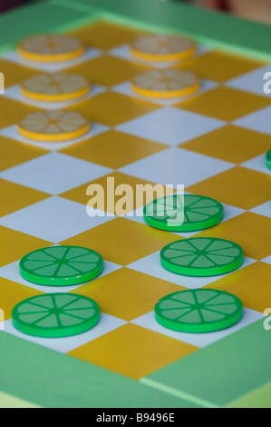 Primo piano di un tavolo gioco di bordo. Foto Stock