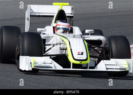 Rubens Barrichello BRA nella Brawn GP racecar durante la Formula 1 sessioni di collaudo vicino a Barcellona nel marzo 2009. Foto Stock