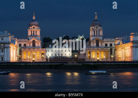 Old Royal Naval College, Queens House e Royal Observatory di Greenwich, dall' Isola Gardens, Londra Foto Stock