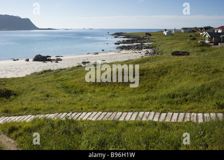 Spiaggia di sabbia sulla Ramberg, Flakstad, Flakstadøya isola, isole Lofoten, Nordland, Norvegia, Scandinavia, Europa Foto Stock