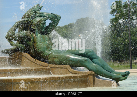 La Swann fontana commemorativa AKA Fontana dei 3 fiumi a Logan Circle in Philadelphia, in Pennsylvania, STATI UNITI D'AMERICA Foto Stock
