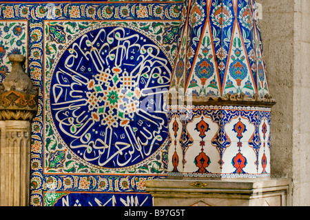 Dettagli interni della Moschea Sokullu, Istanbul Turchia Foto Stock