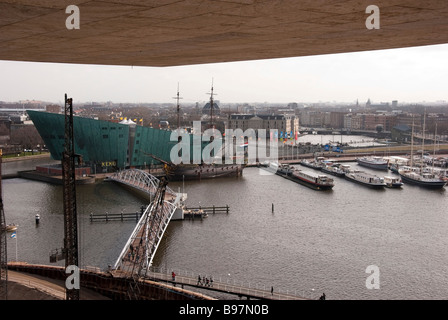 East Dock fiume Ij Skyline di Amsterdam Foto Stock