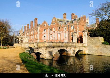 Fiume Cam a St Johns College di Cambridge Foto Stock