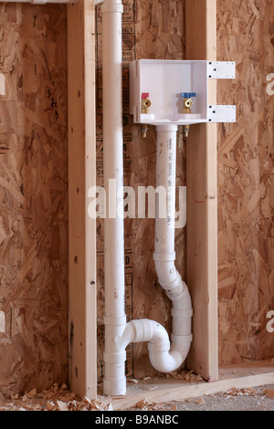 In sgrossato plumbing in nuova costruzione in casa Foto Stock