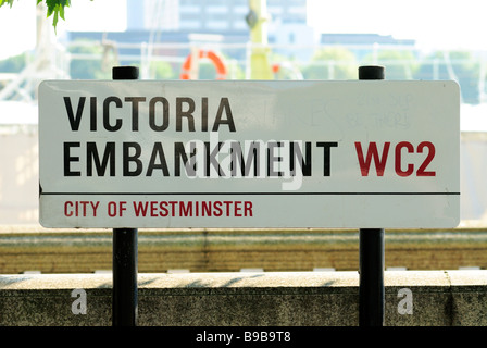 Victoria Embankment cartello stradale Londra Gran Bretagna Foto Stock