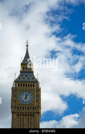 Big Ben Clocktower Westminster Londra Inghilterra Regno Unito Regno Unito GB Gran Bretagna Isole Britanniche Europa UE Foto Stock