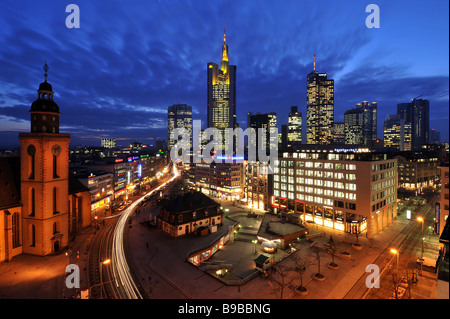 Skyline di Francoforte am Main Germania, Marzo 2009 Foto Stock