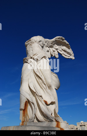 Statua della Vittoria Alata di Samotracia, Montpellier, Francia Foto Stock