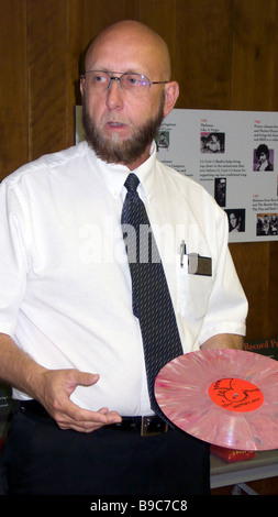 Viene visualizzata la guida rosa record di vinile Regno registrare premendo, Inc. Il Nashville Tennessee USA Foto Stock