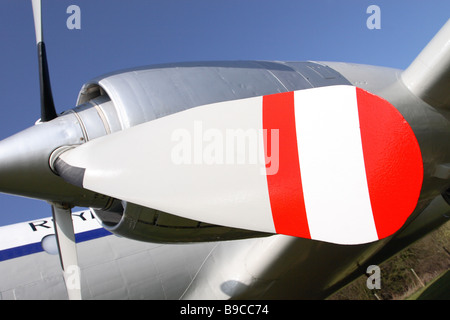 RAF Cosford Museo la pala di elica e motore di Bristol Britannia velivoli da trasporto utilizzati dalla Royal Air Force negli anni sessanta Foto Stock