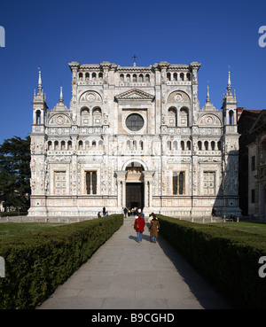 La facciata in stile gotico della Certosa di Pavia, Pavia, Italia Foto Stock