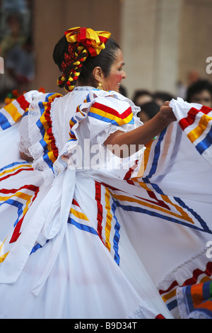 Danzatori messicani Foto Stock