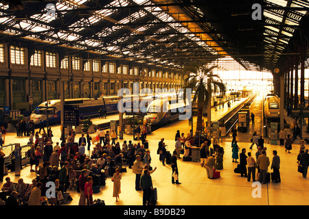 Stazione ferroviaria di Gare de Lyon Paris Foto Stock