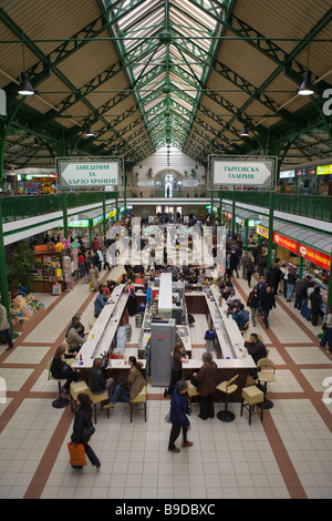 TsUm shopping center Sofia Bulgaria Foto Stock