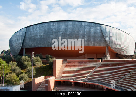 L' Auditorium, una delle tre sale da concerto nel Parco della Musica progettato dall'architetto Renzo Piano Foto Stock