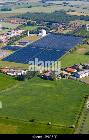 Impianto solare AErø isola di Funen in Danimarca Foto Stock