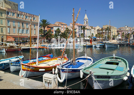 Mediterraneo barche da pesca a Sanary-Sur-Mer Foto Stock