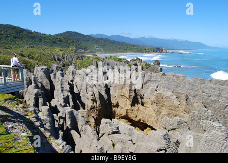 Pancake Rocks, Punakaiki, Paparoa National Park, West Coast, Isola del Sud, Nuova Zelanda Foto Stock