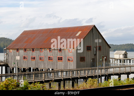 Abbandonato il pesce cannery, Storico Pacifico settentrionale Cannery, Prince Rupert, British Columbia, Canada, America del Nord Foto Stock