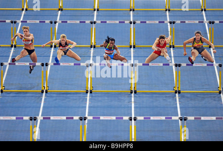 60 m ostacoli, donne, da sinistra: Julia Ruediger GER, Derval O'Rourke IRL, Kellie Wells USA, Carolin Nytra GER, Olena Krasovska U Foto Stock