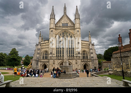 La Cattedrale di Winchester, Hampshire, Inghilterra, Regno Unito, Europa Foto Stock