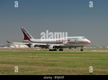 Boeing 747 400 della compagnia aerea Air India prima del decollo, in aeroporto di Francoforte Francoforte Hesse, Germania, Europa Foto Stock