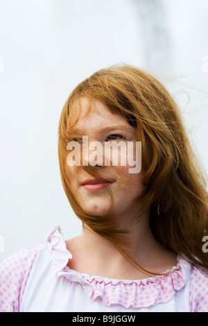 Dai Capelli rossi ragazza freckled. Foto Stock