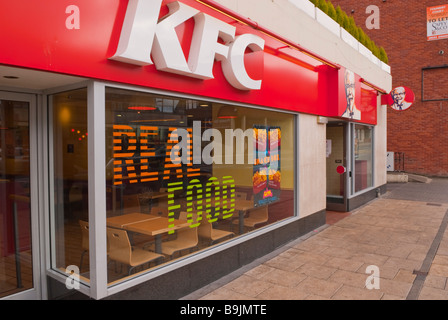 Un KFC Kentucky Fried Chicken shop store in Norwich, Norfolk, Regno Unito Foto Stock