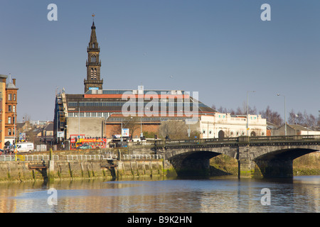 Il Briggait sulla sponda nord del fiume Clyde a Glasgow Foto Stock