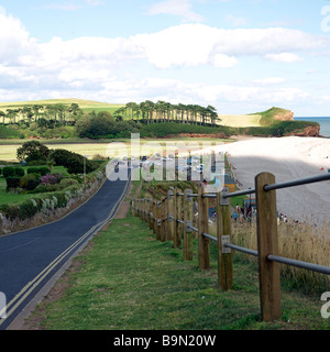 Vista guardando ad est verso la Lontra di testa su fornace di calce Parcheggio auto a Budleigh Salterton Devon UK Foto Stock