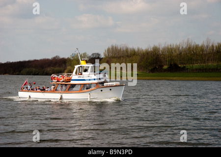 Crociera sul Bewl acqua vicino Lamberhurst Kent Foto Stock