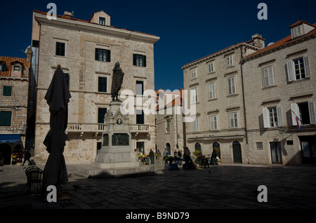 Gunduliceva Poljana square, la vecchia città di Dubrovnik, Croazia Foto Stock