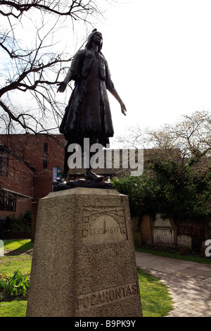 Regno Unito kent gravesend statua della principessa pocahontas Foto Stock