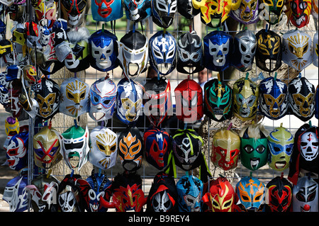 Maschere per "Lucha Libre", wrestling messicano, in vendita a Città del Messico Foto Stock