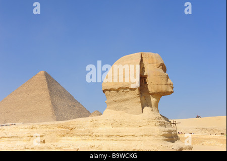 Egitto Giza Le Grandi Piramidi e la Sfinge Foto Stock