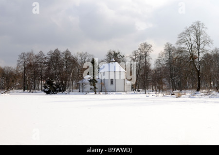 San Giovanni Nepomuceno la chiesa parrocchiale (b. 1741 - 47), Zwierzyniec, Polonia Foto Stock