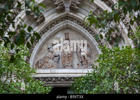 Ingresso della cattedrale dal Patio de los Naranjos presso la Cattedrale di Siviglia a Siviglia Spagna Foto Stock