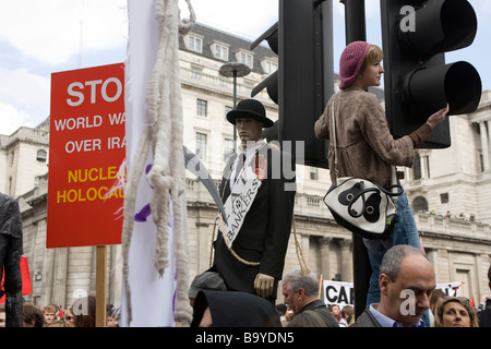 Anti capitalismo proteste al di fuori della Banca di Inghilterra Foto Stock