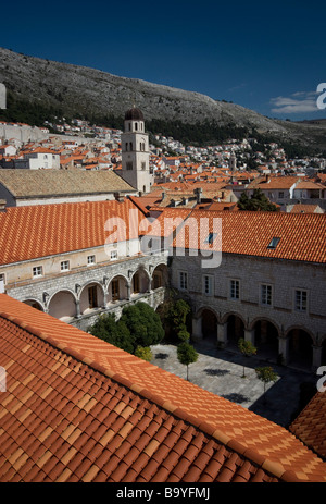 Basilica di Santa Chiara convento nella città vecchia di Dubrovnik, Croazia Foto Stock