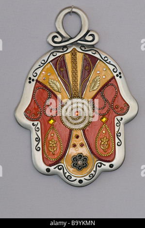 Mano tradizionale di Miriam o Hamsa amuleto per scongiurare il malocchio. Israele Foto Stock