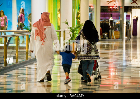 Centro Commerciale Burjuman a Dubai Foto Stock