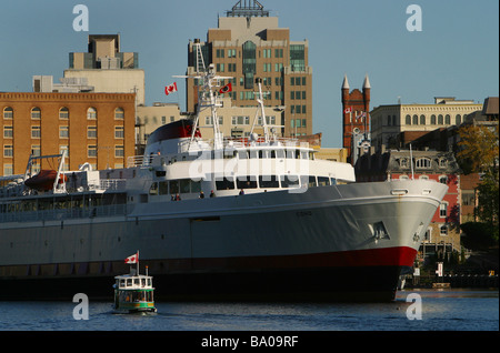 Il Coho ferry in Victoria British Columbia, Porto Interno, Canada. Foto Stock