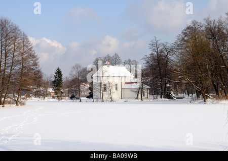 San Giovanni Nepomuceno la chiesa parrocchiale (b. 1741 - 47), Zwierzyniec, Polonia Foto Stock