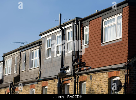 Dormer estensione del tetto aggiunte dormer / / / dormas dorma estensioni di tetti a terrazza Casa / Case a schiera a Twickenham. Regno Unito Foto Stock