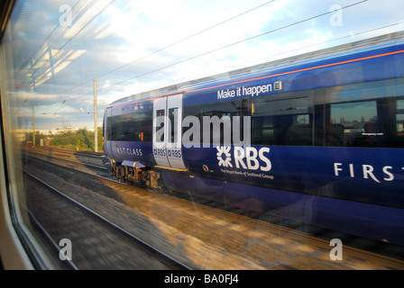 Treno Heathrow Express, Berkshire, Inghilterra, Regno Unito Foto Stock